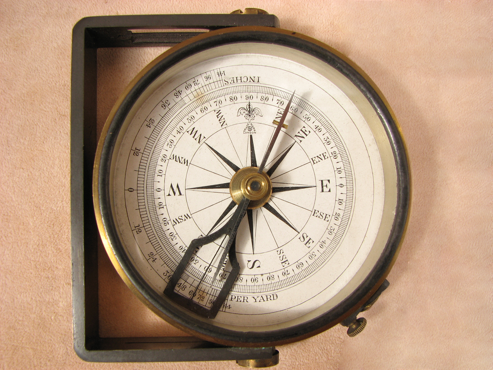 Early 20th century Francis Barker combined compass / clinometer